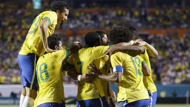 他在球场上 他在球场上